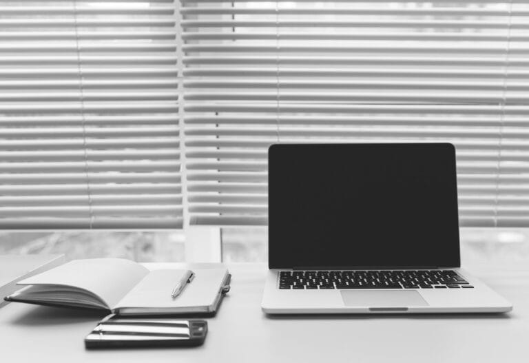 Porównanie bibliotek deep learning: PyTorch vs. TensorFlow